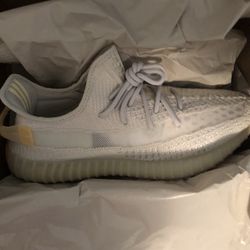 Yeezy Light 350 V2