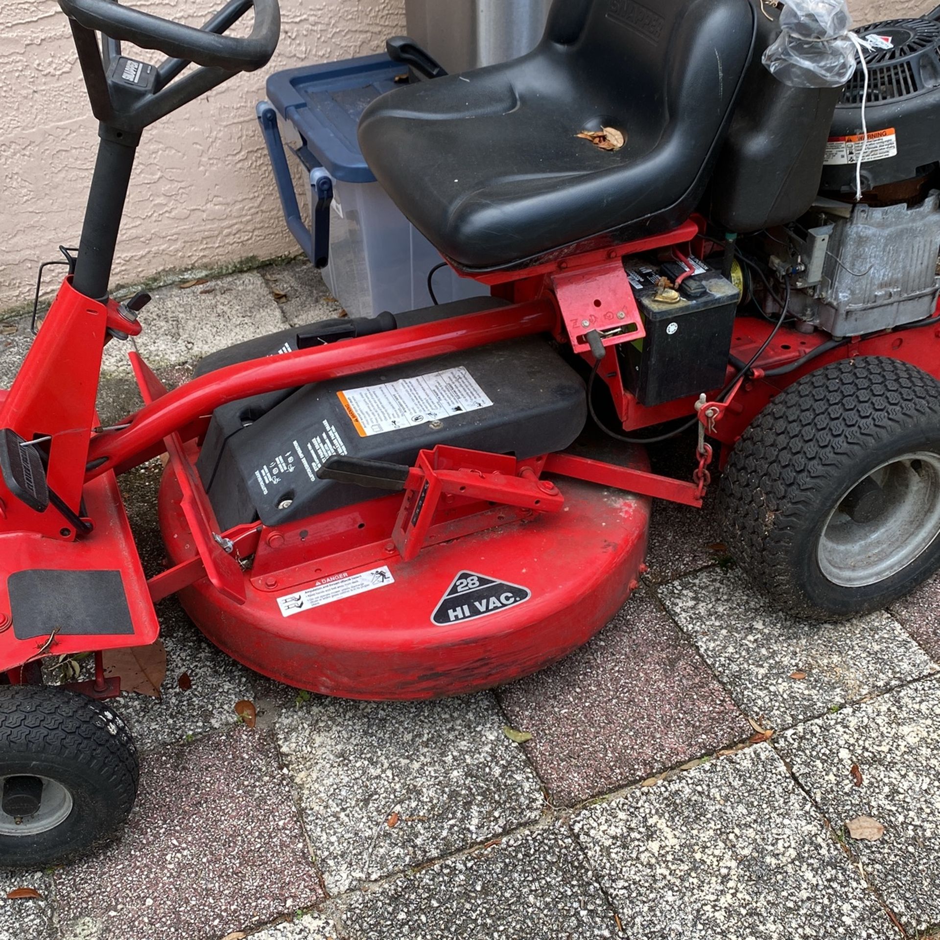 Snapper Riding Mower 20” Hi Vac
