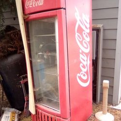 Coke Cola Fridgerator 