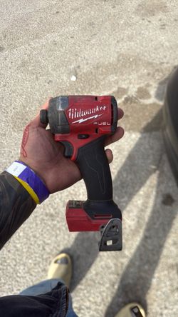 Milwaukee m18 impact