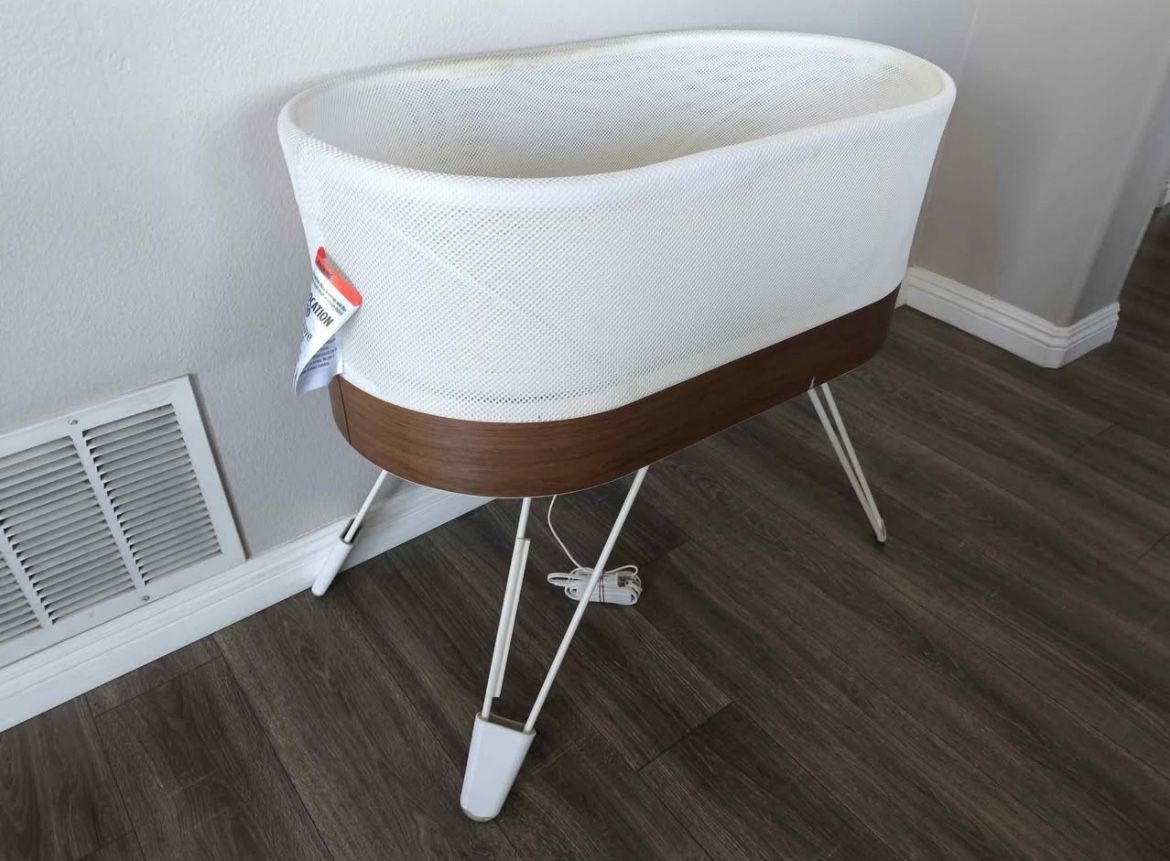 Snoo~Baby~Sleeper~Bassinet/Crib