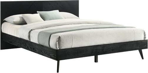 Benjara BM308845 Diagonal Grain Finish Saly King Size Platform Bed Frame