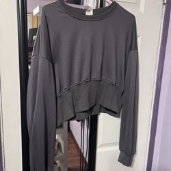 Cropped Gray Sweater XL