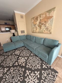 Sectional Couch w/Storage