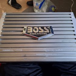 Boss amp 1500watts