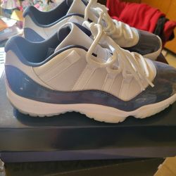 Jordan Retro 11 Size 8.5 Mens 