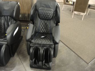 Cozzia Brookstone 3D Massage Chair - Black With Blue Piping | Armchair