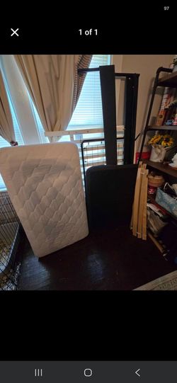 Twin Bed & Crib