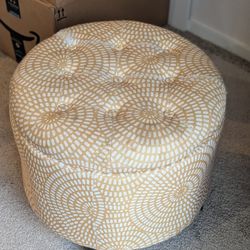 Ottoman With Storage 