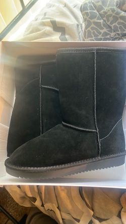 Black boots at