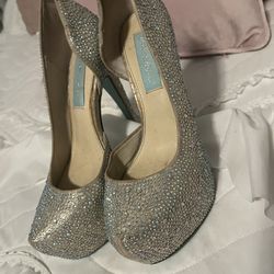 Gem Covered sparkly Betsy Johnson Heels- Size 7