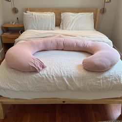 Pregnancy Pillow