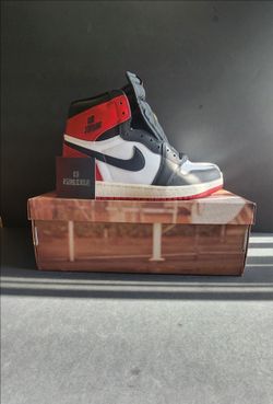 Jordan 1 black toe Reimagined