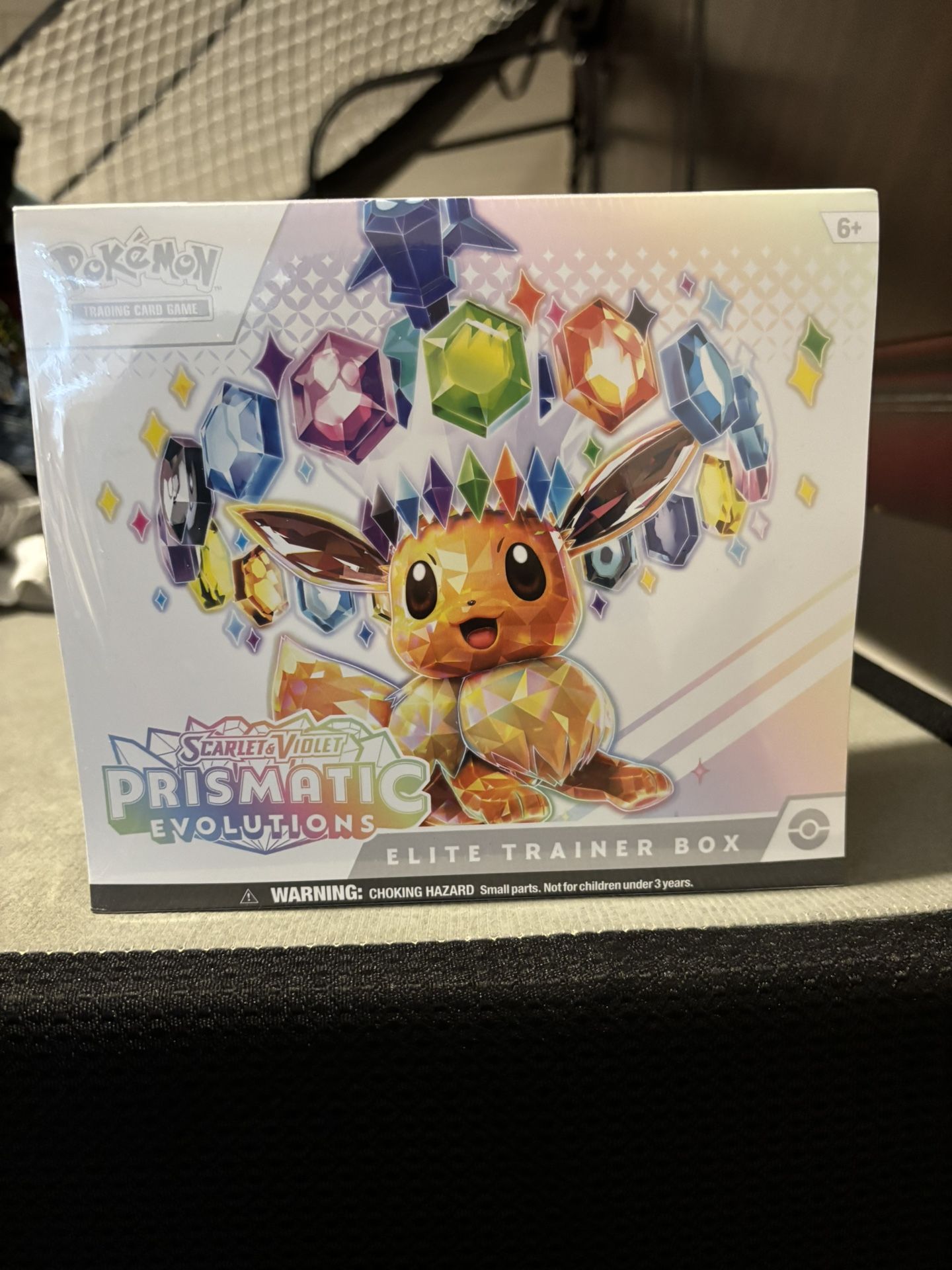 Pokemon Scarlet & Violet Prismatic Evolutions Elite Trainer Box