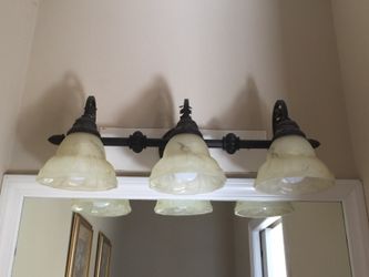 Vanity light