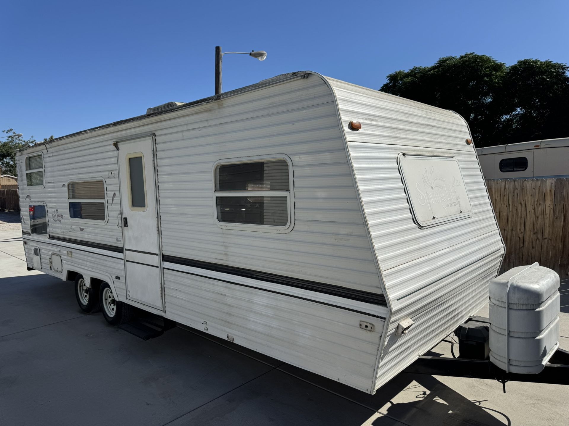 2001 Keystone Springdale 26ft bunk beds !