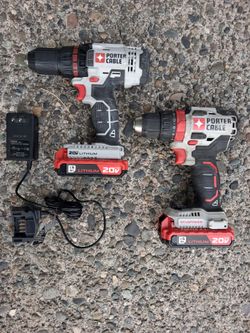 Porter Cable 20volt 2 Drills 2battiers Chargers Excellent Condition. Pick up fremont sea. No trades.