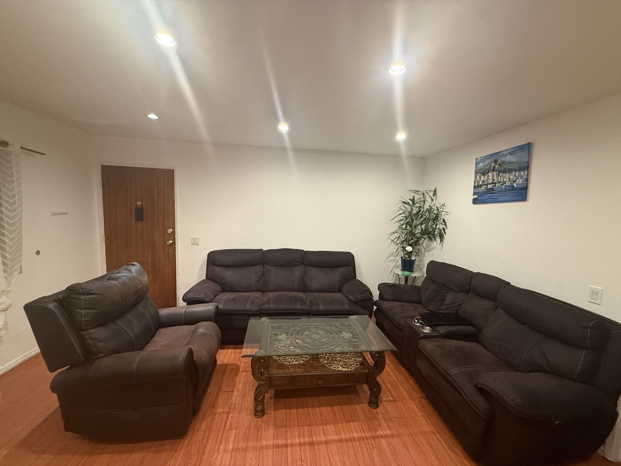 Set of 3 Sofas – Excellent Condition – Like New