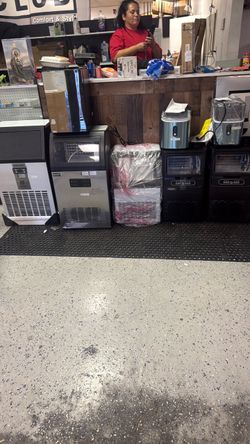 Commercial Ice Maker Machines – Lot of 4