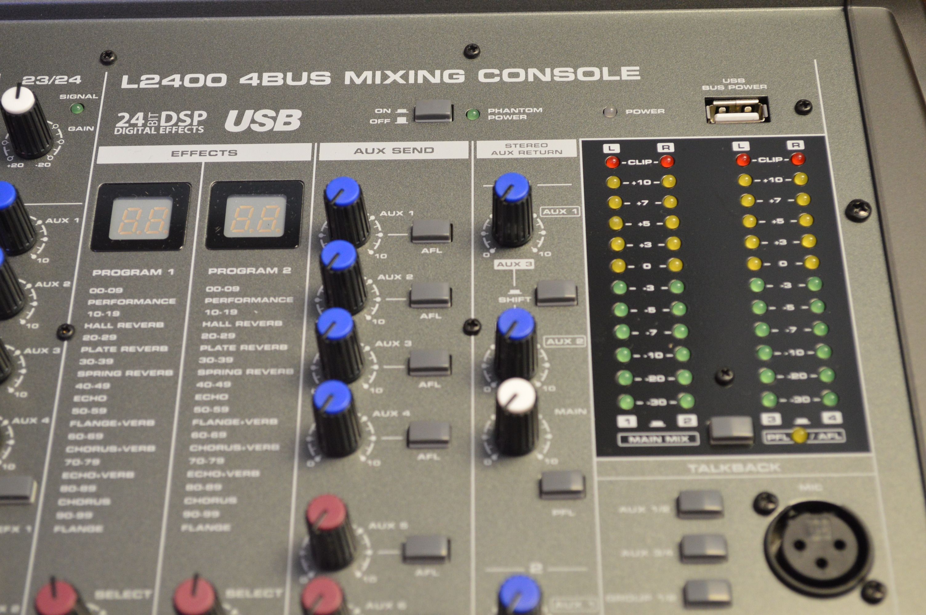 Samson L2400 24 Channel 4 Bus Professional Mixing Console for Sale