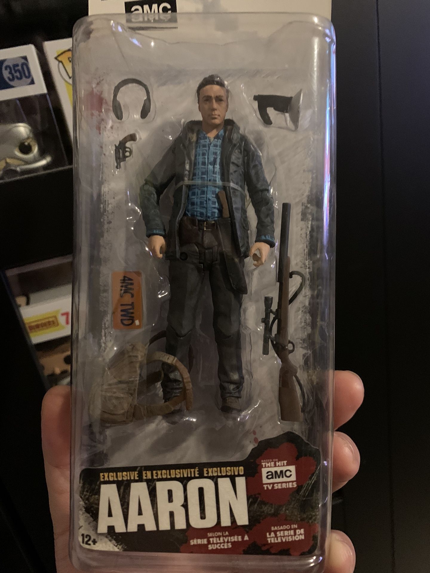 AMC The Walking Dead Series 10 Exclusive Aaron Figure Accessories