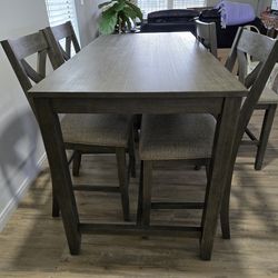 Dinning Room Table