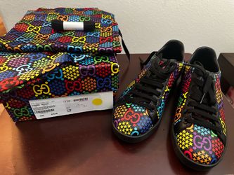 Gucci sneakers