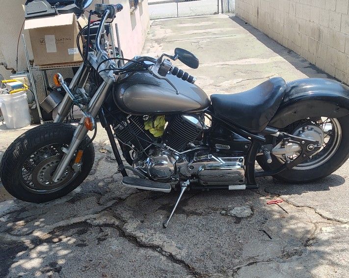 Yamaha Vstar 1100cc 2001 Clasic