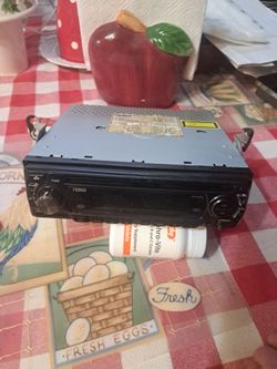 Naxa CD car stero with inputs