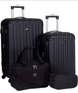 Travelers Club Luggage Travel Set