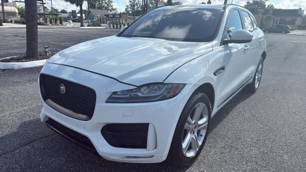 2017 Jaguar F-Pace 35TT R-Sport