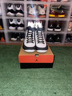 Retro 9 university blue
