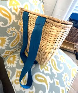 Basket storage backpake
