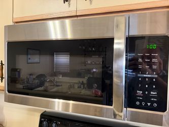 Black and decker over the counter microwave