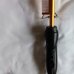 Heated Straightening Comb