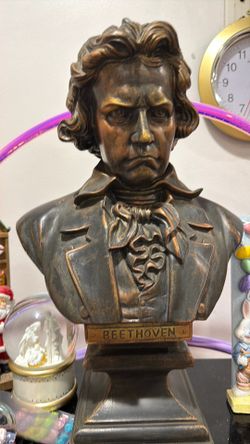 Beethoven statue