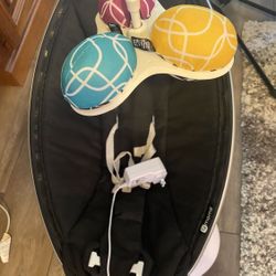 4MOMS MAMAROO SWING 