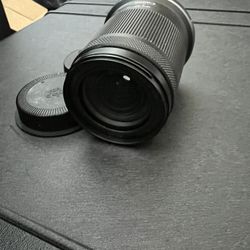 Canon RF-S 18-150mm f/3.5-6.3 IS STM 