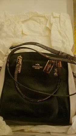NEW!!! Coach Exotic Trim Leather Minetta Cross Bag