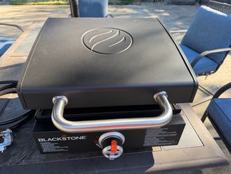 17" Portable Black stone griddle with extras