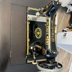 Antique Sewing Machine Good Condition