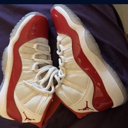 Jordan 11 Retro Cherrys 