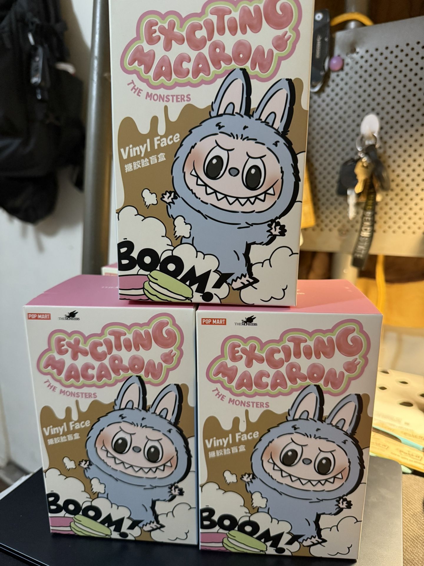 Exciting Macarons Labubu