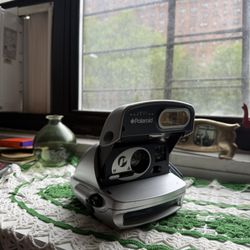 Polaroid Camera 