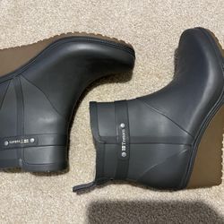 Tretorn Wedge Short  Rain Boots, 7.5 Womens 