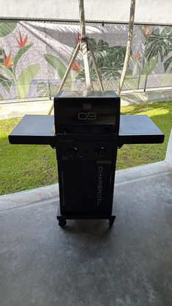 Char-Broil Performance Gas Grill – Excellent Condition