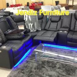 🔥Brand New Power Reclining Couches 🔥Only $49 Today And Pay Later With Or Without Credi🔥