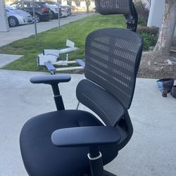 Office chairs and floating desk