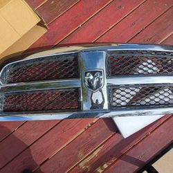 2010 Ram 1500 OEM Factory Grille 
