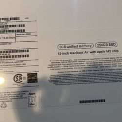 MacBook Air 13” M2 Chip Sealed